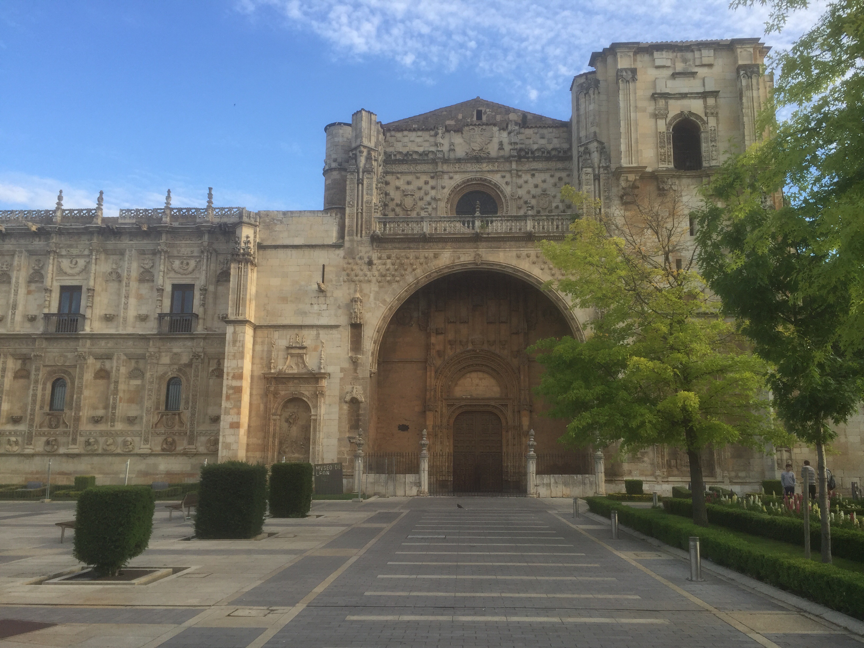 Camino Day 12: León to Villar de Mazarife